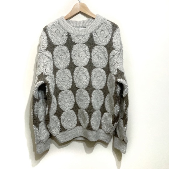 Zara Wool Blend Sweater Size Large Boucle Knit Circle Print Oversized Grey Brown - Picture 2 of 12